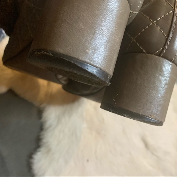 Tory Burch Kaitlin Quilted Pump cream sz 9.5 - Picture 8 of 8